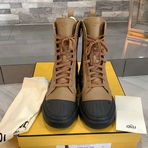 Authentic Fendi Domino Boot size 41. Wore only once. Serious inquiries only!!